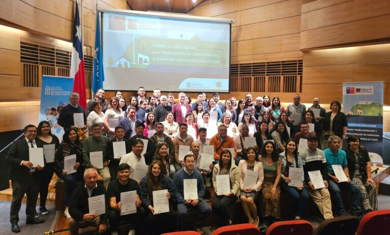 Certifican a más de un centenar de trabajadores de Servicios Sanitarios Rurales de la región de Valparaíso